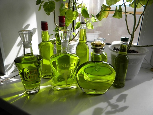 Готовый домашний абсент – фото с сайта forum.homedistiller.ru 