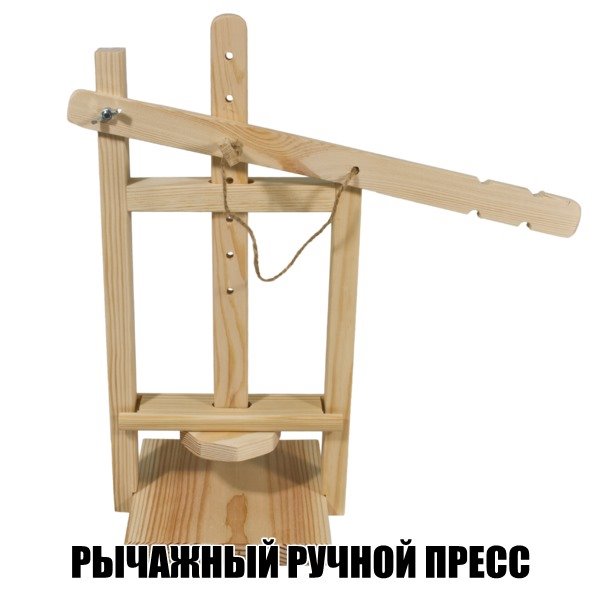 На фото – ручные прессы для сыра различной конструкции