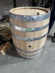 УЦЕНКА Дубовая бочка "Казбек Премиум" 100л (кавказский дуб) с атмосферной сушкой