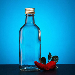 Бутылки «Чекушка» 0,25 л (12 шт.) с пробками